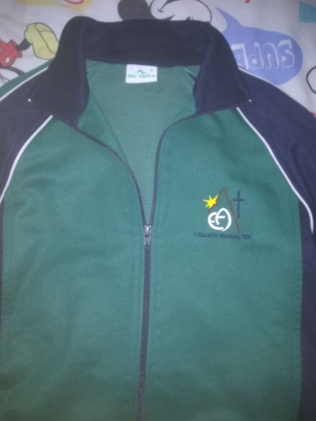 Uniforme vedruna carmelitas