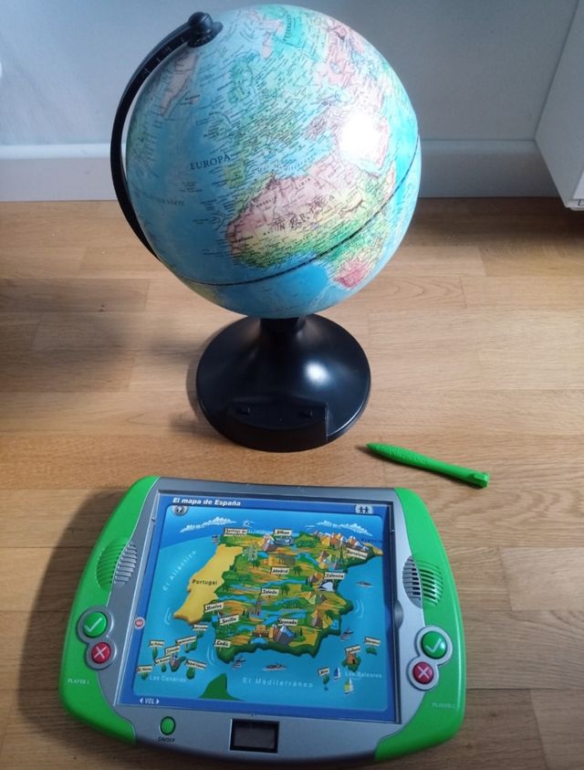 Globo terráqueo con juegos