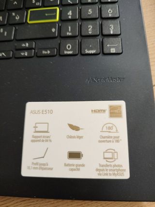 Ordenador portátil nuevo