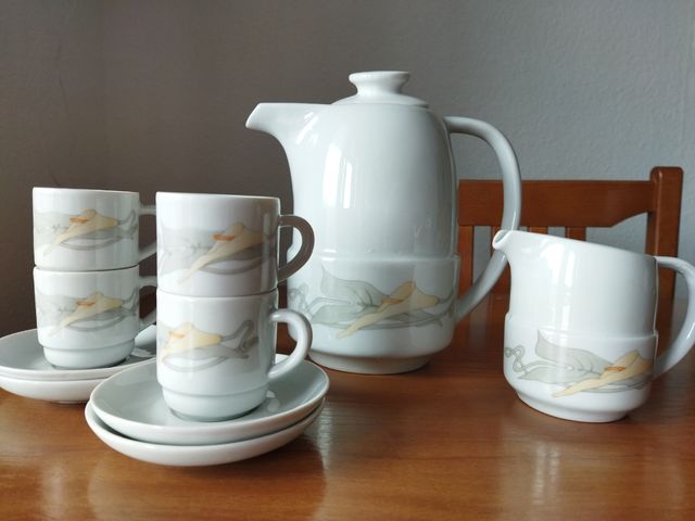 JUEGO TAZAS DE PORCELANA