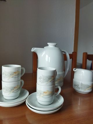 JUEGO TAZAS DE PORCELANA