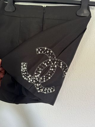 pantalon corto estilo Chanel