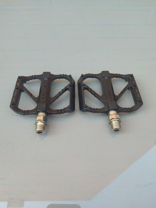 Pedales Negros de plataforma PROMEND P-R27 S.nuevo