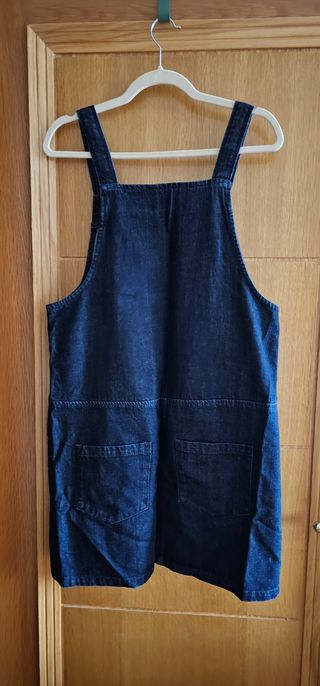 Vestido peto vaquero tirantes Sfera