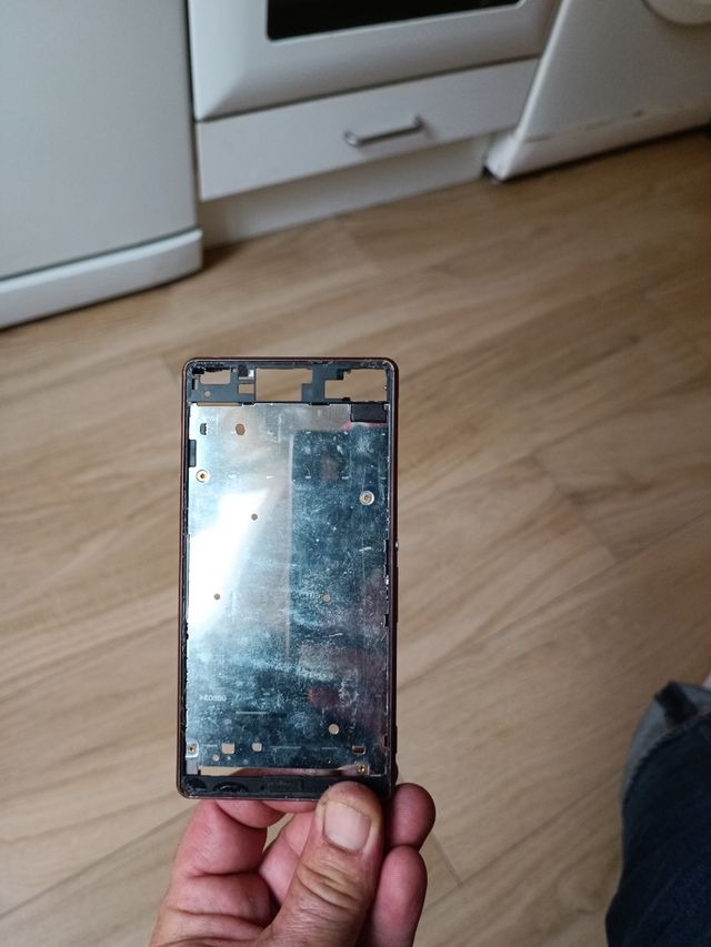 Carcasa intermedia Sony Xperia Z3