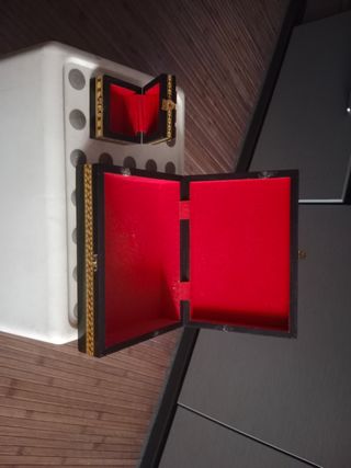 Caja joyero taraceteada