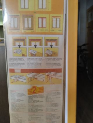 Cortina veneciana de madera.