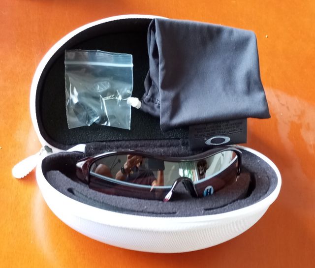 Gafas Oakley endure nuevas!