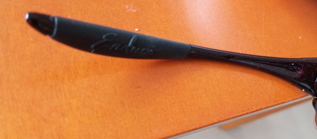 Gafas Oakley endure nuevas!