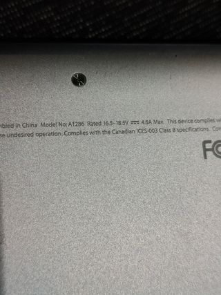Ordenador portátil MACBOOK PRO