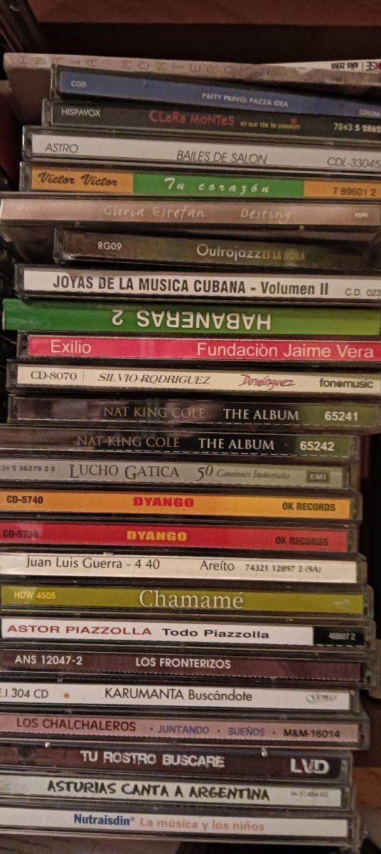 FOLKLORE, Calchakis, PIAZZOLLA, POP ESPAÑOL