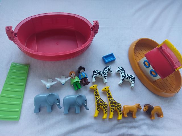 Arca de Noé Playmobil con animales y muñecos
