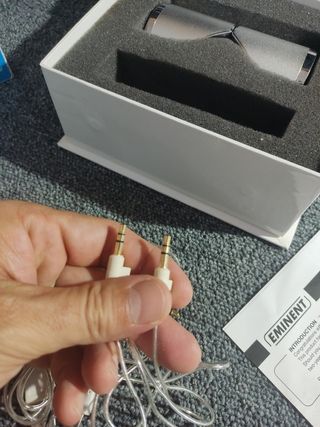 Altavoces con alimentación USB