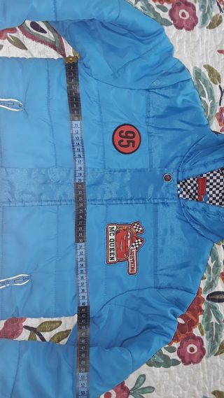 Abrigo infantil. Talla 8