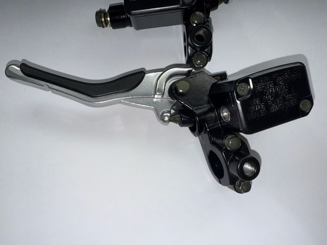 Bombas de freno Yamaha aerox