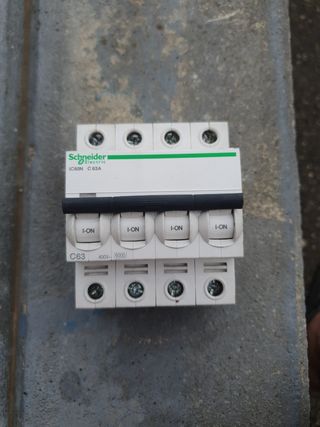 Automatico Schneider