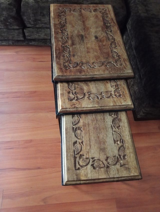 Conjunto tres mesas auxiliares 
Venta en persona