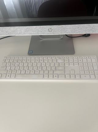 Ordenador HP Pavilion All-in-One 24-r0xx