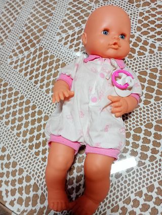 Várias Bonecas 12€ cada