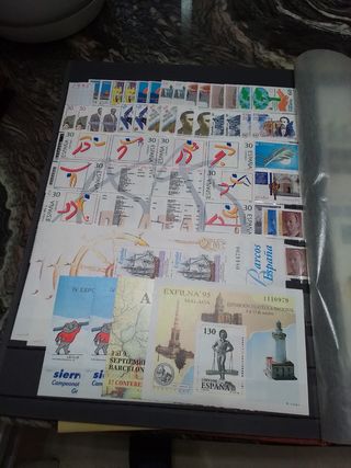 Sellos varios años no están completos