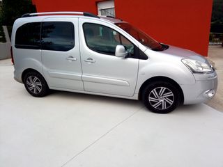 Citroen Berlingo 2013..por Toyota rav 4