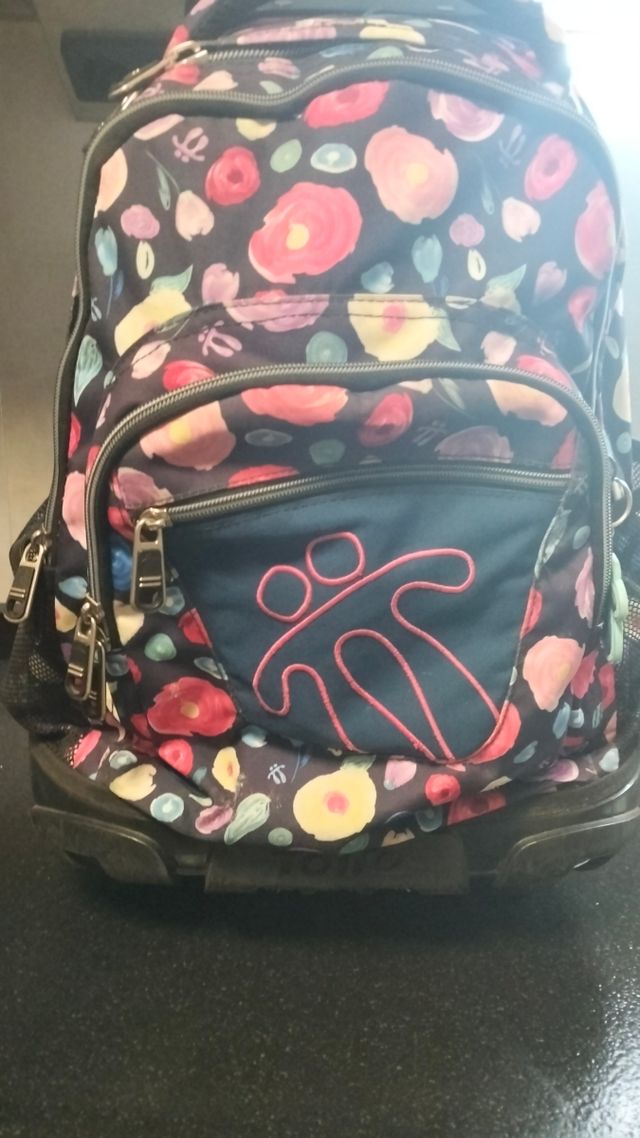 Mochila Totto con ruedas