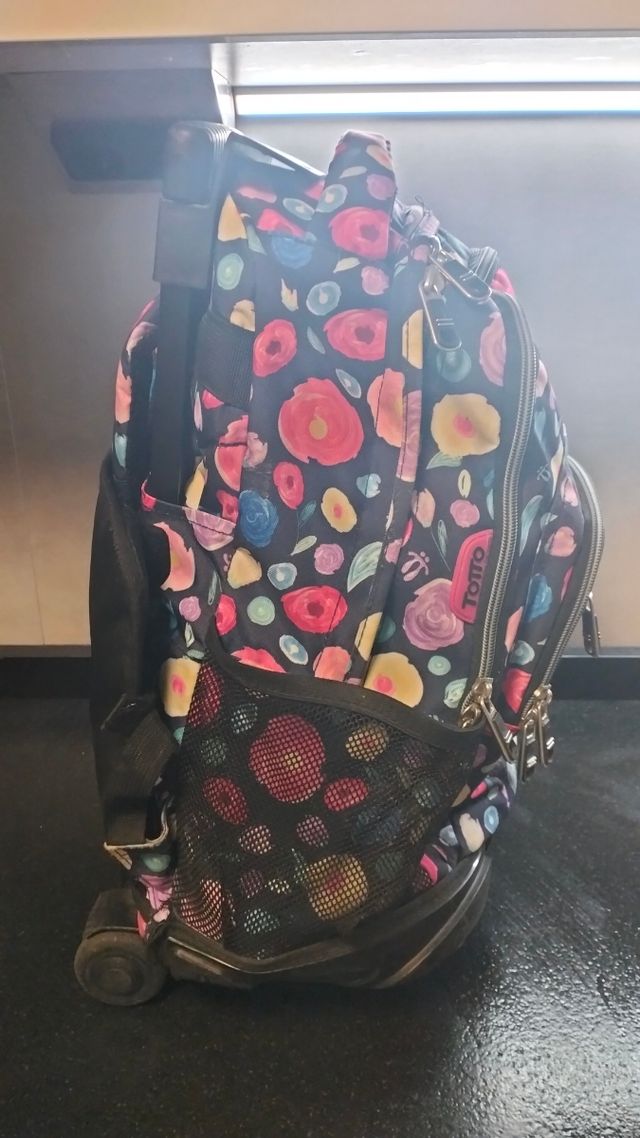 Mochila Totto con ruedas