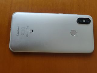 Móvil funciona perfecto Xiaomi Mi A2 Gold