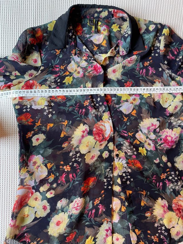 blusa flores mango