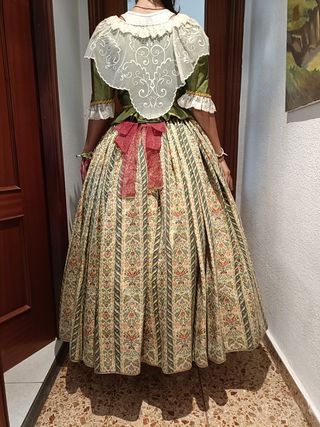 Traje fallera