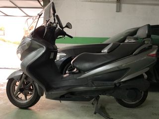 Suzuki Burgman 200
