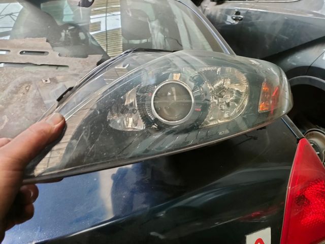 Faros Ford Mondeo mk4