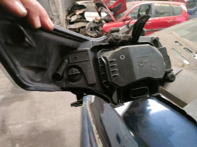 Faros Ford Mondeo mk4