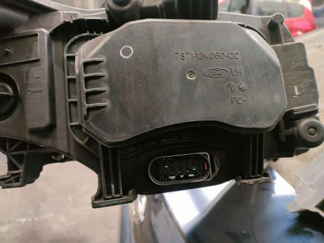 Faros Ford Mondeo mk4