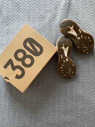 Yeezy Boost 380 Mist Mujer Talla 39 1/3