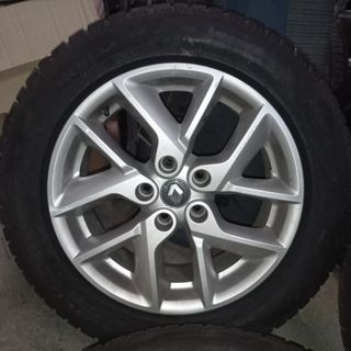 vendo estas ruedas y llantas