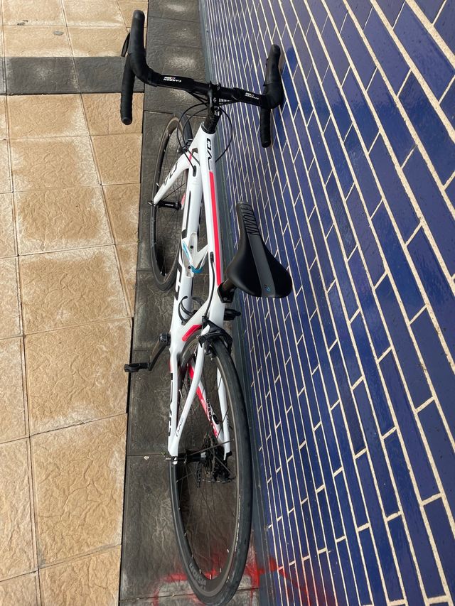 OFERTA🚨 Bici ligera carretera BH Evo.. ultegra