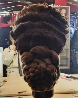 Maqulladora/caracterizadora profesional