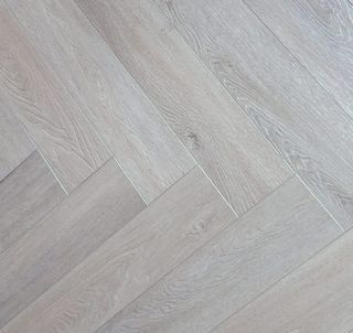 Tarima vinílica en espiga Toulouse