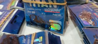 ¡OFERTA LOTES DE ANZUELOS CARBONO!