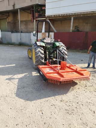 Desbrozadora de cadena para tractor