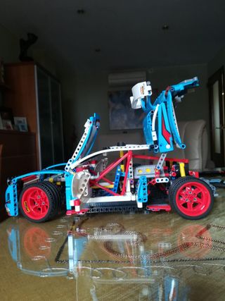 LEGO Technic “2 en 1” Coche de rally 42077