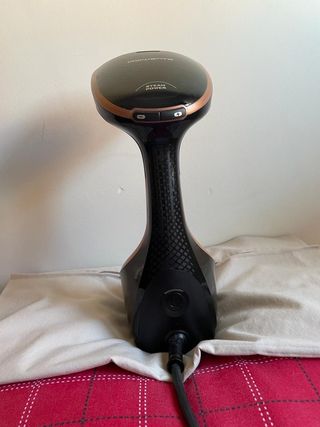 Plancha de vapor vertical Rowenta Access SteamCare