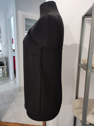 Camisa o blusa. Talla M