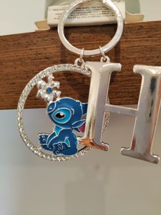 Llavero Stitch con inicial H