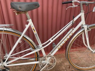 Peugeot vintage bicycle clasica