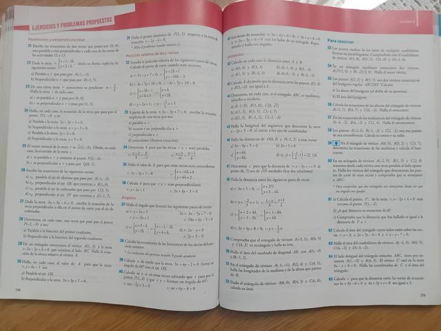 Libro de matemáticas anaya 1°Bach