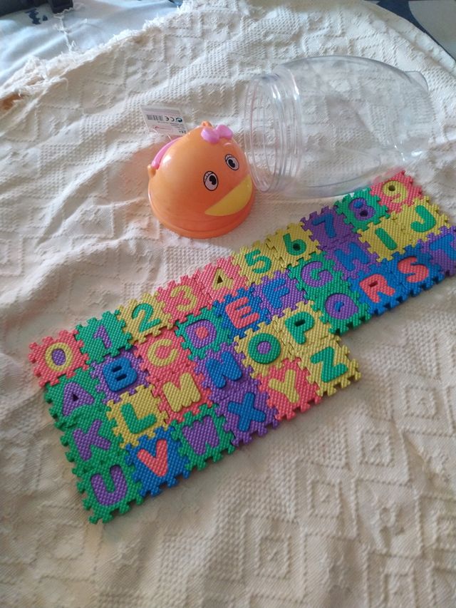 Abecedario y numeros gom seva puzle