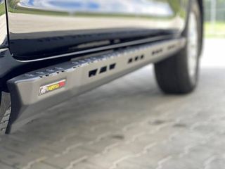ESTRIBERAS/TALONERAS TOYOTA LAND CRUISER