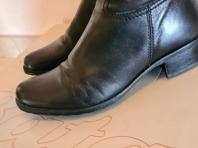 Stivali Bata - vera pelle